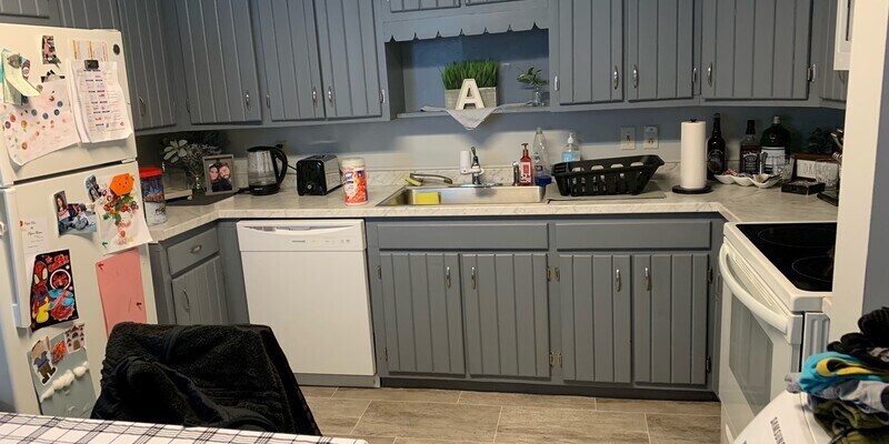 Foto principal - 11 LLC-80 Bailey Avenue