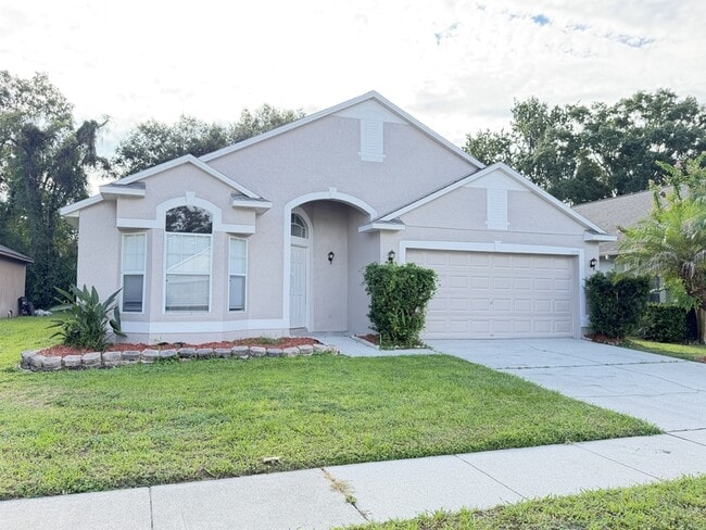 Building Photo - 10131 Rivers Trail Dr
