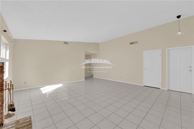 Building Photo - 6608 Silverstream Ave