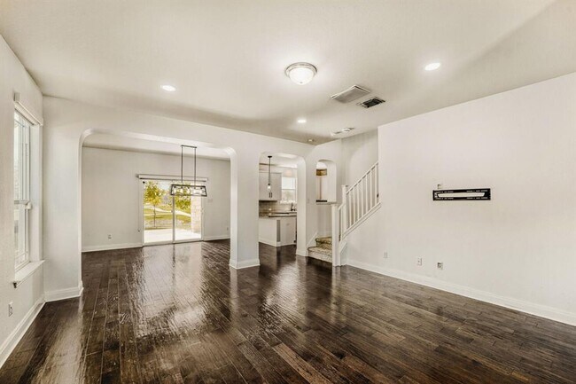 Foto del edificio - 194 Danish Dr