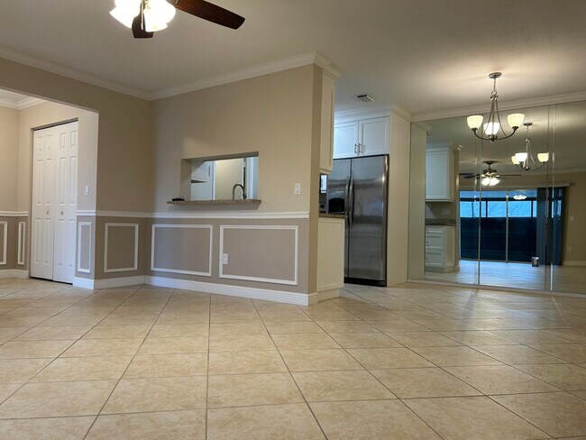 Foto del edificio - 4077 NW Cinnamon Tree Cir