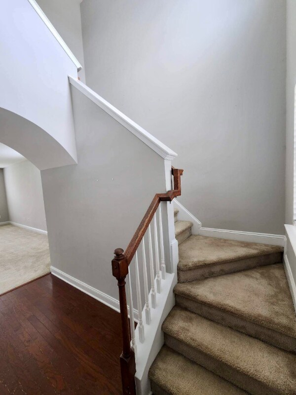 Foto del edificio - 422 Moss Pond Rd