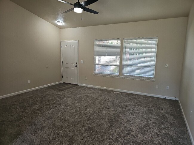 Foto del edificio - Cute Nampa home in one of  the most desirable neighborhoods. Fabulous location. 7159 E. Hampton.