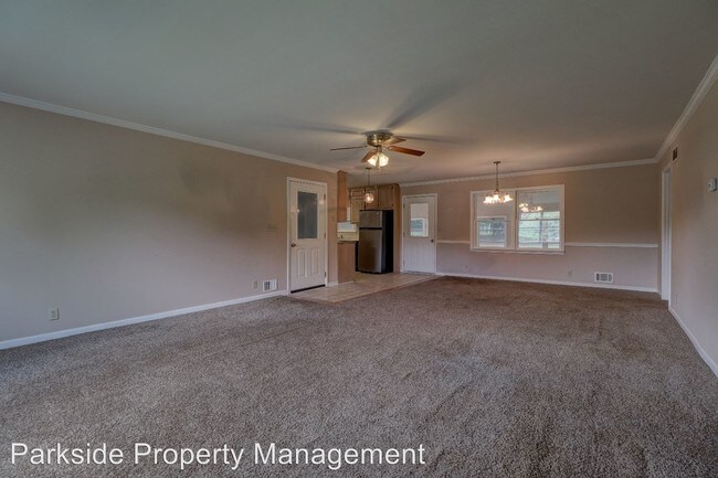 Building Photo - 2 br, 2 bath House - 80 Oakview Drive