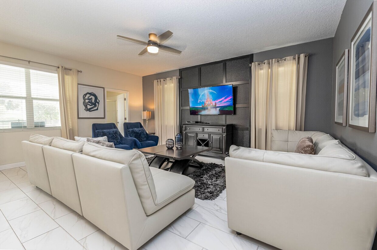 Foto principal - 9018 Stinger Dr
