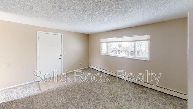 Foto del edificio - 2909-1 Sage Street