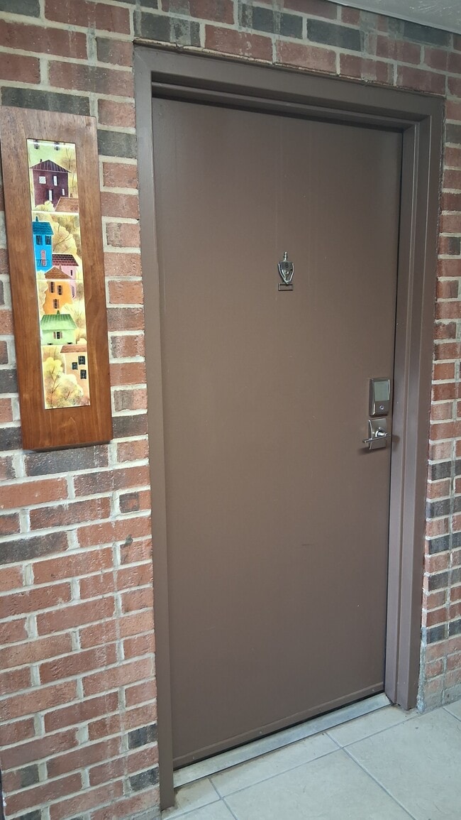 Foto del edificio - 6062 Donna-Jay Dr