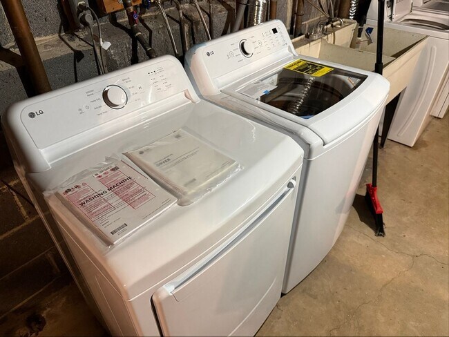 Foto del edificio - 21 Highland Ave