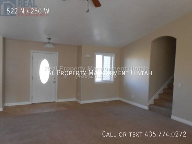 Building Photo - 522 4250 W