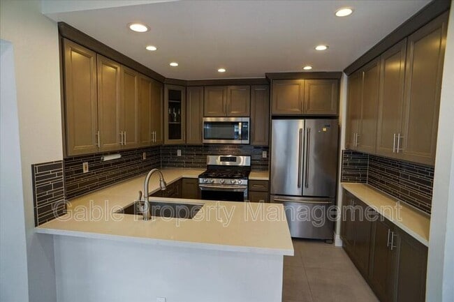 Building Photo - 23926 Arroyo Park Dr