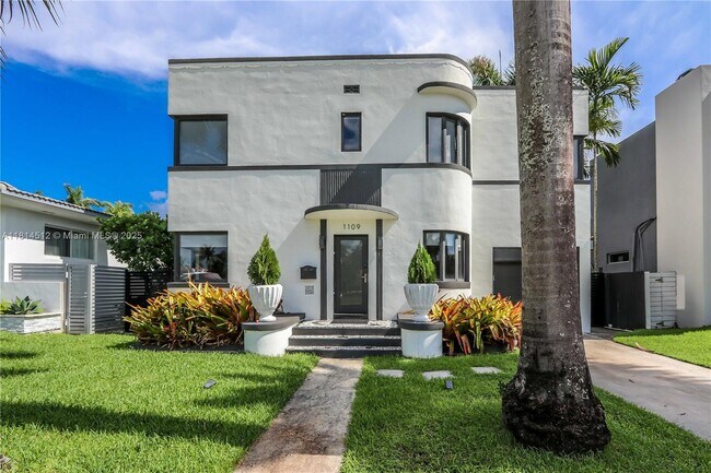 Foto del edificio - 1109 NE 89th St