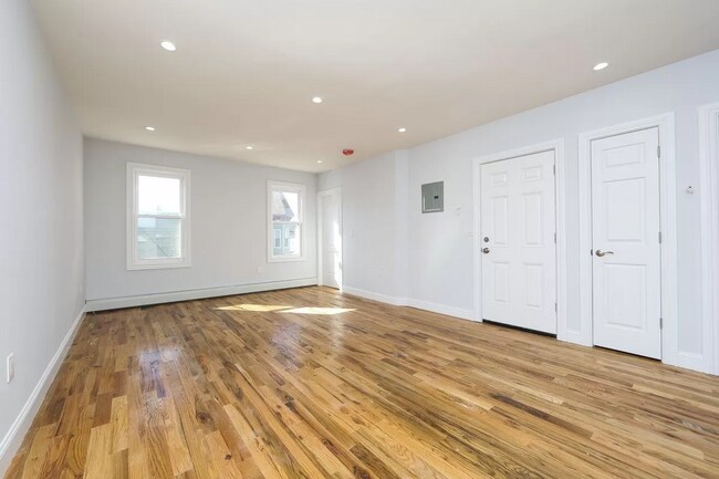 Foto del edificio - 209 Essex St