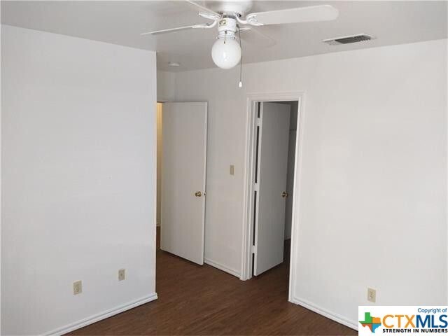 Foto del edificio - 1000 Sagewood Trail