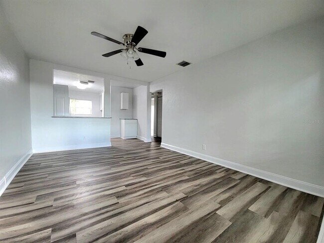 Building Photo - 2603 Bass Lake Blvd
