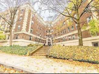 Building Photo - 2330 Euclid Heights Blvd