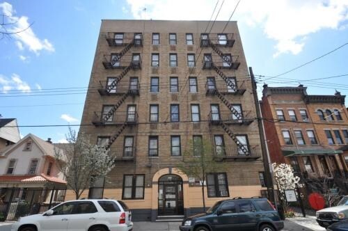 Building Photo - 1030 Woodycrest Ave