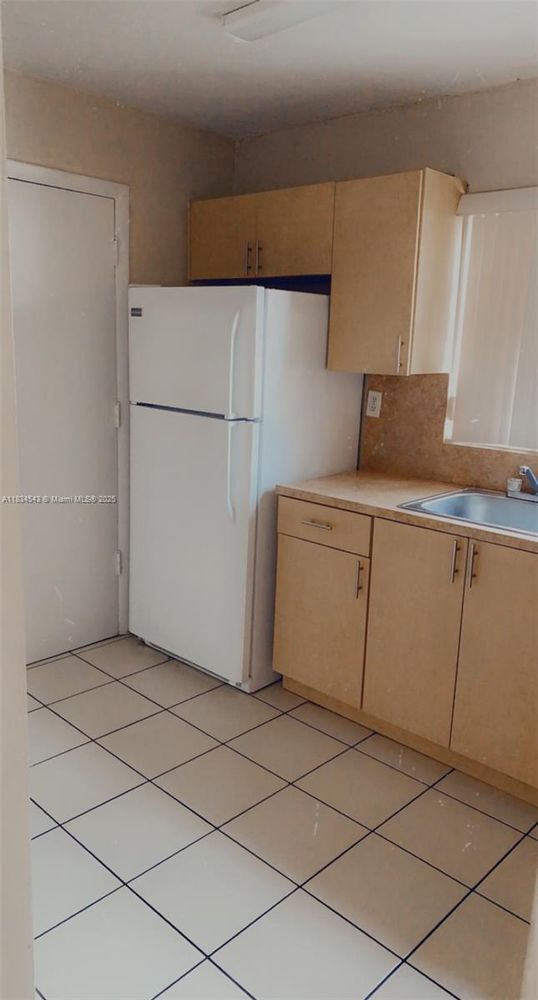 Foto del edificio - 10901 N Kendall Dr