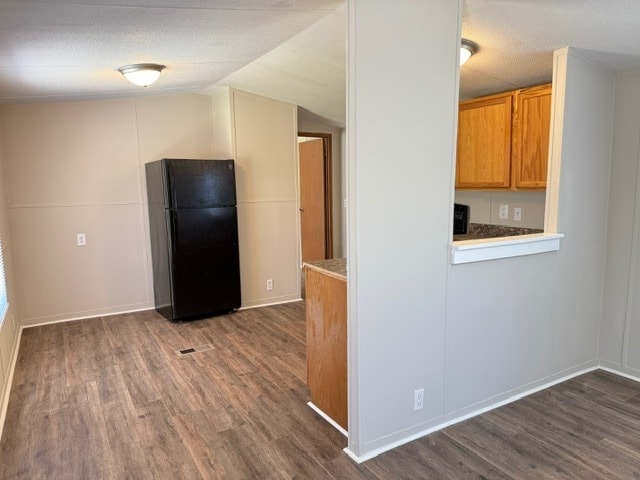 Building Photo - 547 Canterbury Ct