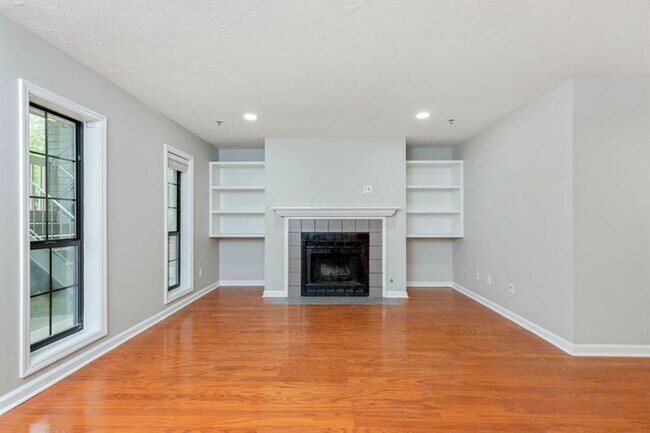 Foto del edificio - 4533 Vinings Central Trace SE