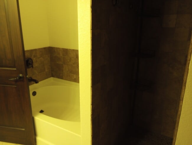 Building Photo - 1513 S 3rd St