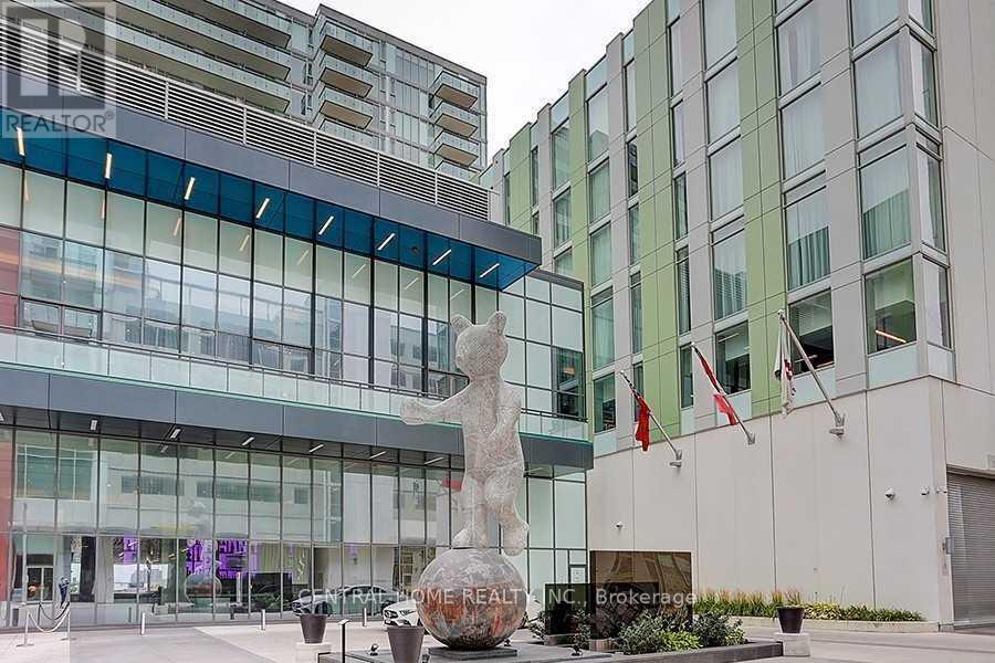 Photo principale - 8081 Birchmount Rd