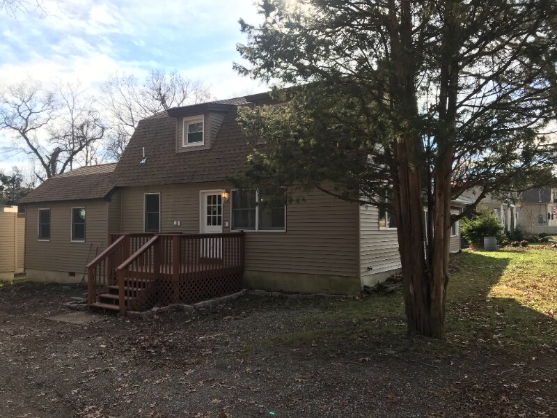 Primary Photo - 120 S 10th Ave