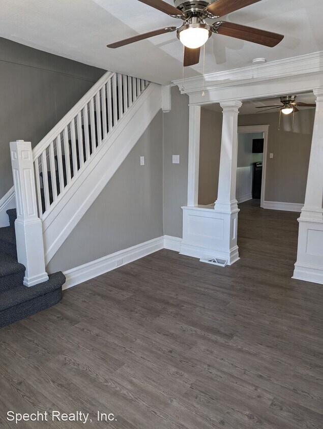 Foto principal - 3 br, 1 bath House - 565 Jefferson Avenue