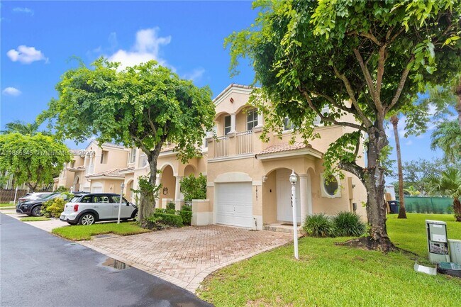 Foto del edificio - 10151 NW 32nd Terrace