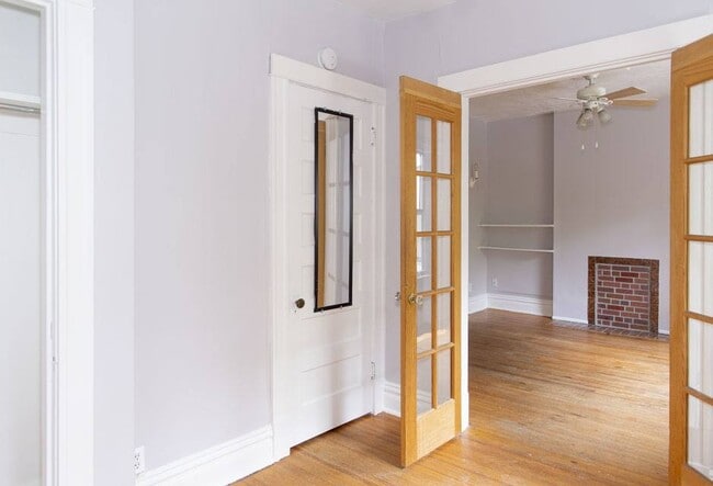 Interior Photo - 1230 Pearl