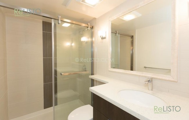 Foto del edificio - 529 Stevenson St