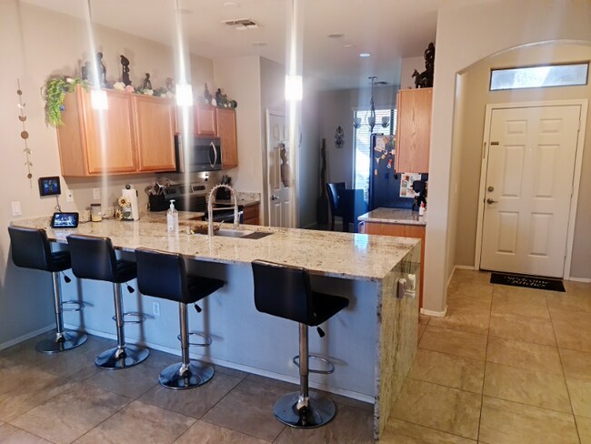 Foto del edificio - 6616 S 37th Ln
