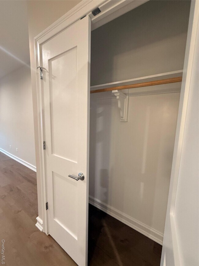 Foto del edificio - 122 Greenwich Ave