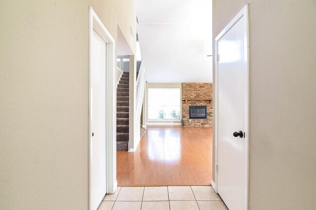 Foto del edificio - 25538 Chapel Ridge Ln