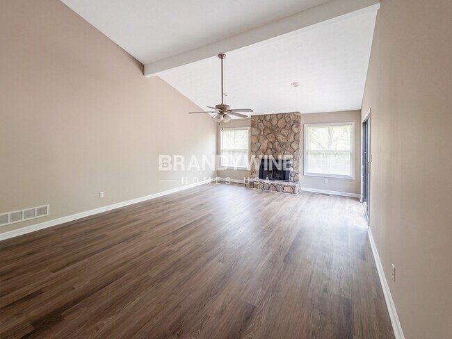 Foto del edificio - 1704 Hickory Grove Trail NW