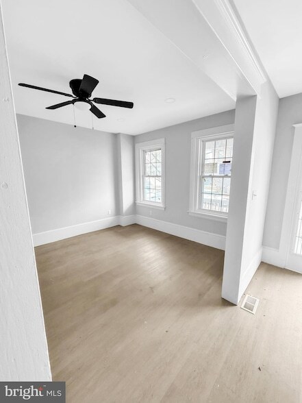 Foto del edificio - 2518 Tatnall St