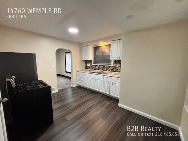 Building Photo - 14760 Wemple Rd