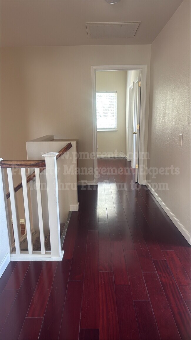 Foto del edificio - 3287 Amberfield Cir