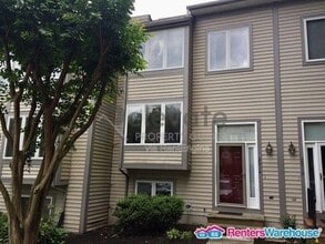 Building Photo - 2914 Port View Ct