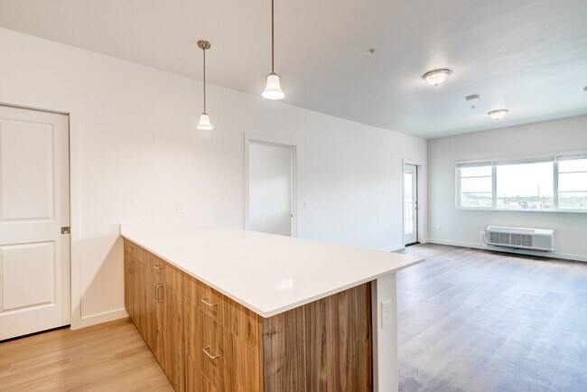 Building Photo - Avion Apartment Homes