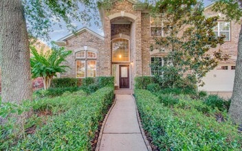 Building Photo - 302 Trillium Dr