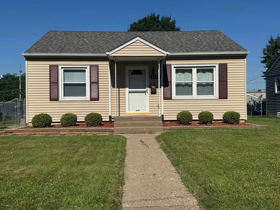 Foto principal - 3834 N Sturdevant St