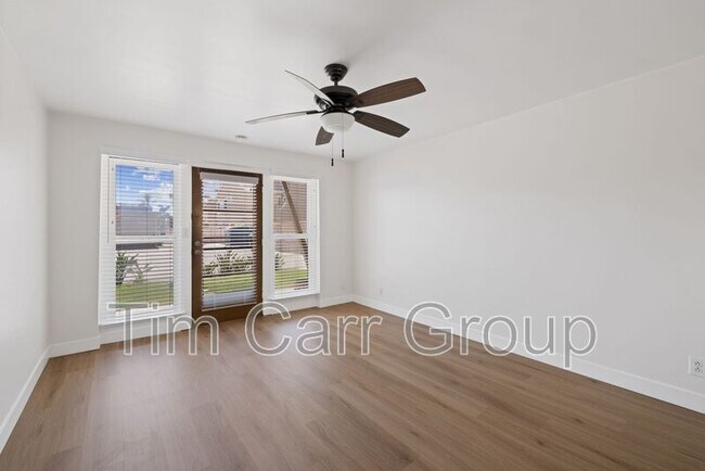 Foto del edificio - 1637 Irvine Ave