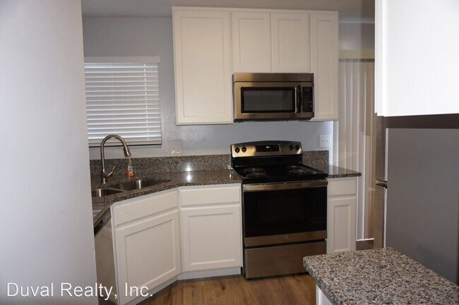 Building Photo - 3 br, 2 bath House - 3 Bedroom 2 Bathroom ...