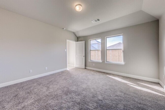 Foto del edificio - 1080 Norias Dr