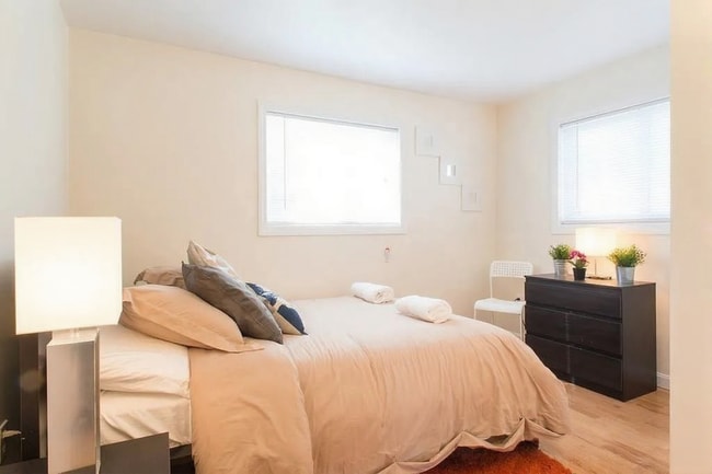 Foto del edificio - 33 Oxford Cir