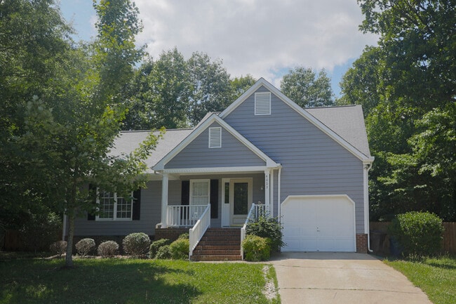 Photo - 4003 Ellisfield Drive House