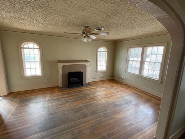 Building Photo - 2512 20th St