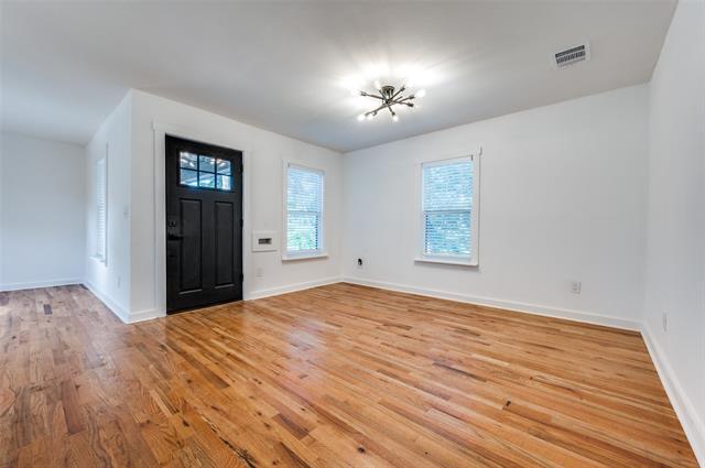 Foto del edificio - 1209 S Marsalis Ave
