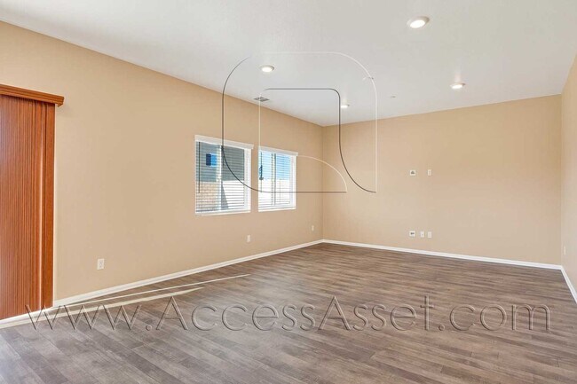 Building Photo - Beautiful Two-Story 4 Bed/3 Bath Home In Perris!