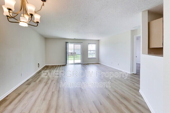 Foto del edificio - 1167 Odell Ln